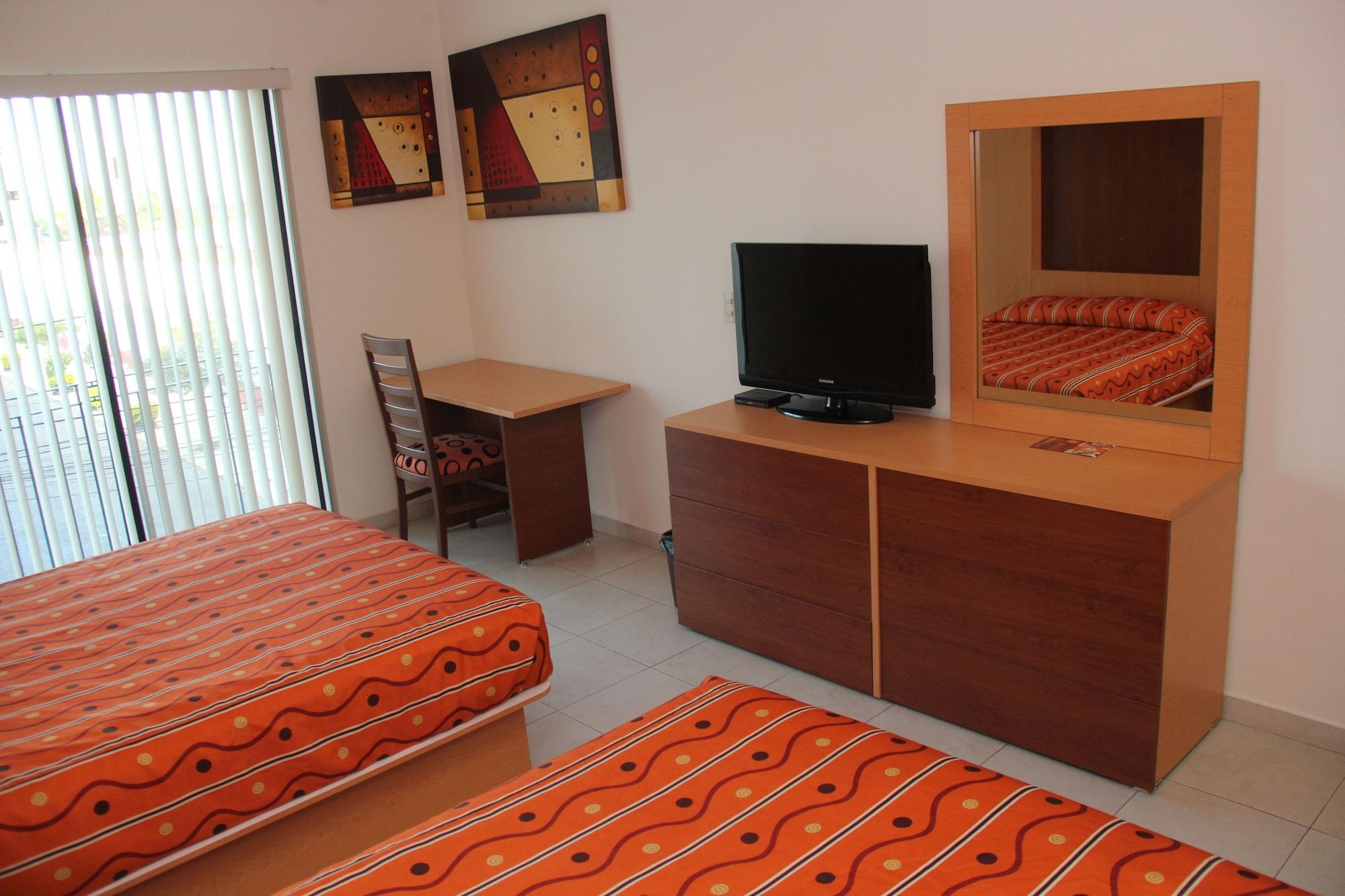 Hotel Real Запопан Екстериор снимка